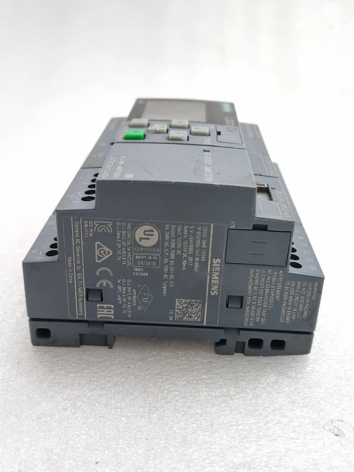 Used Working Siemens 12/24RCE Logo Plc With 6D1055-1MB00-0BA2 Expansion Module